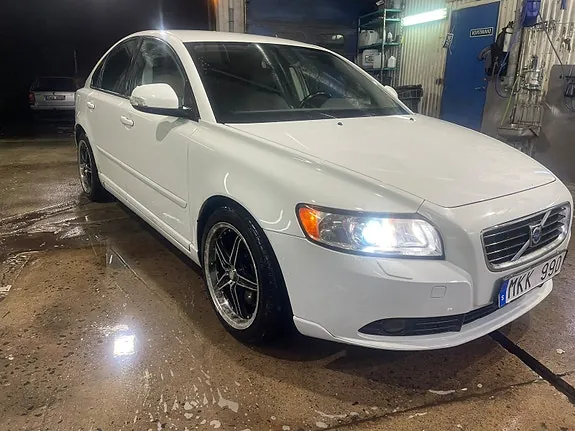 Volvo S40