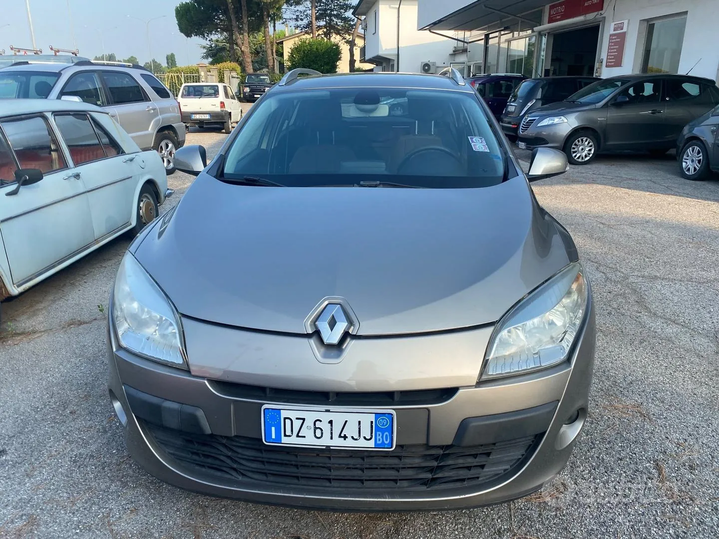 Renault Megane 2009 photo 2