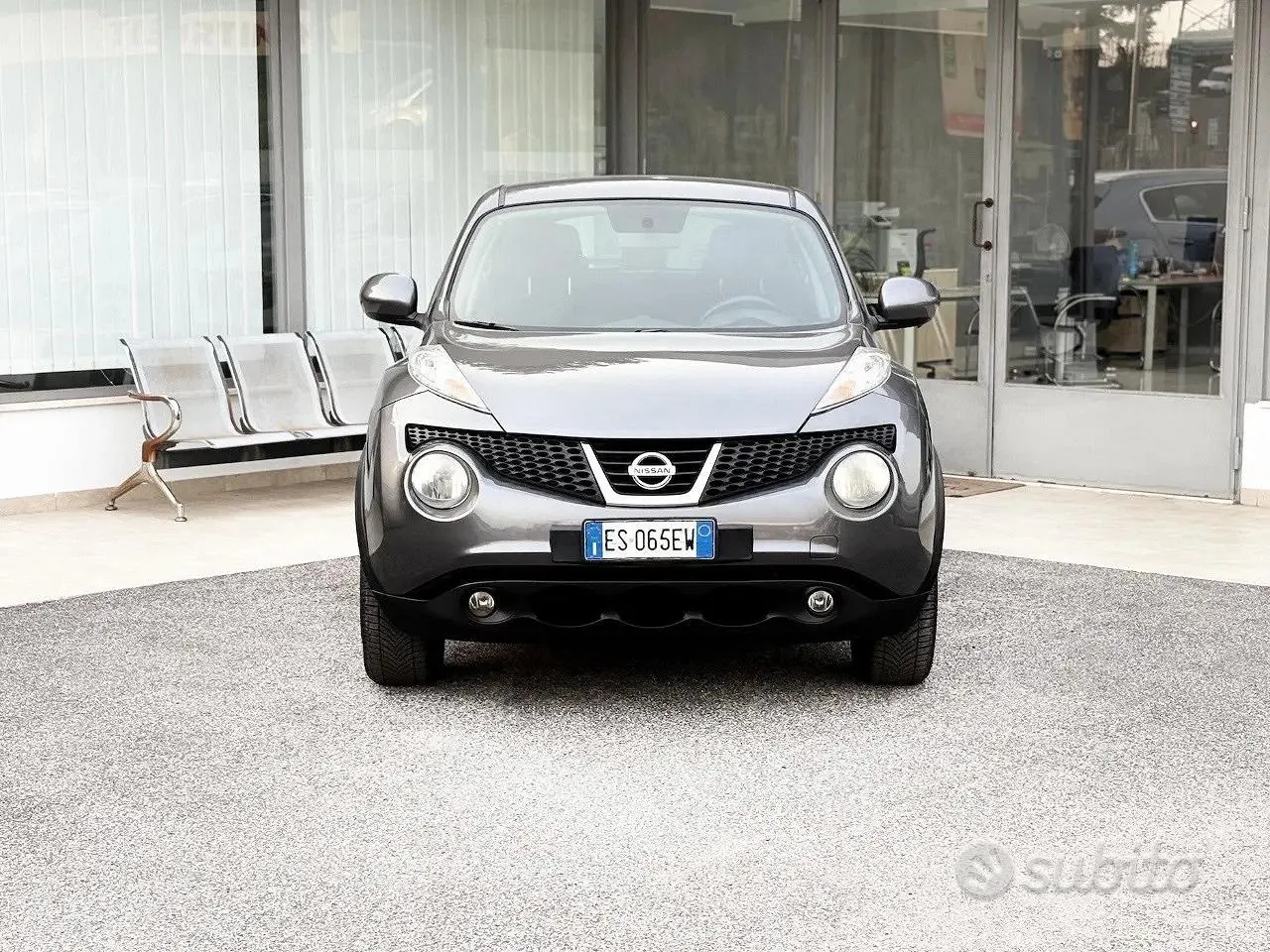 Nissan Juke 2013 photo 2