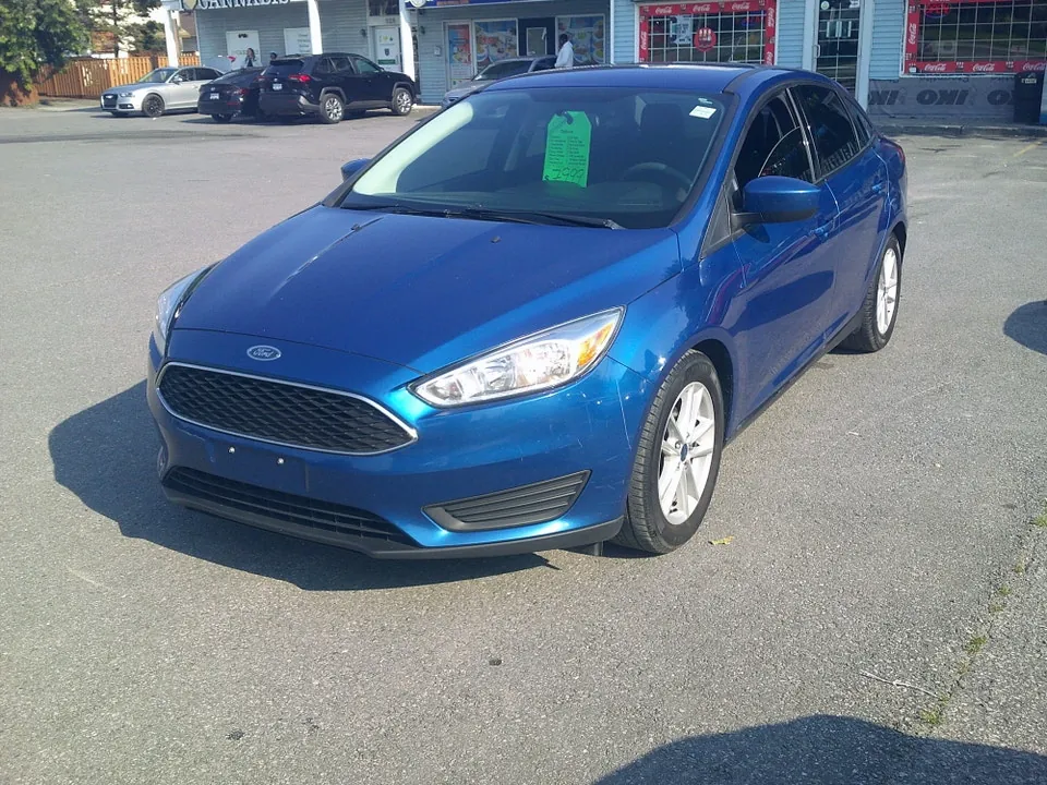 Ford Focus 2018 photo 3