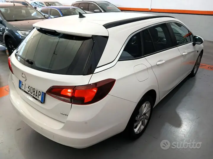 Opel Astra 2018 photo 3