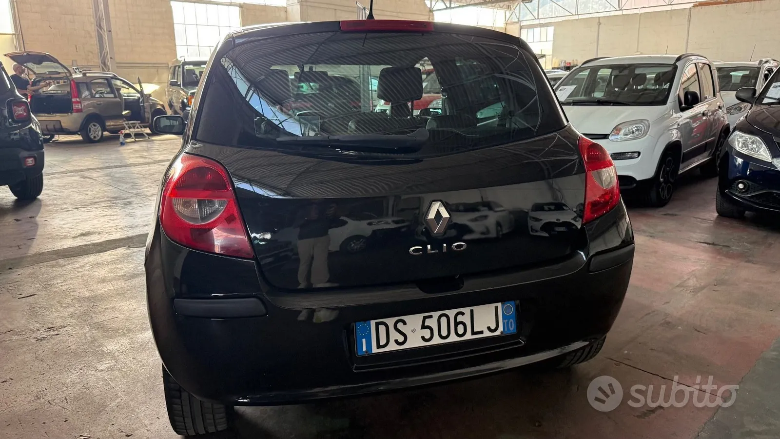 Renault Clio 2008 photo 4