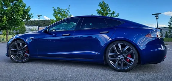 Tesla Model S 2017 photo 3