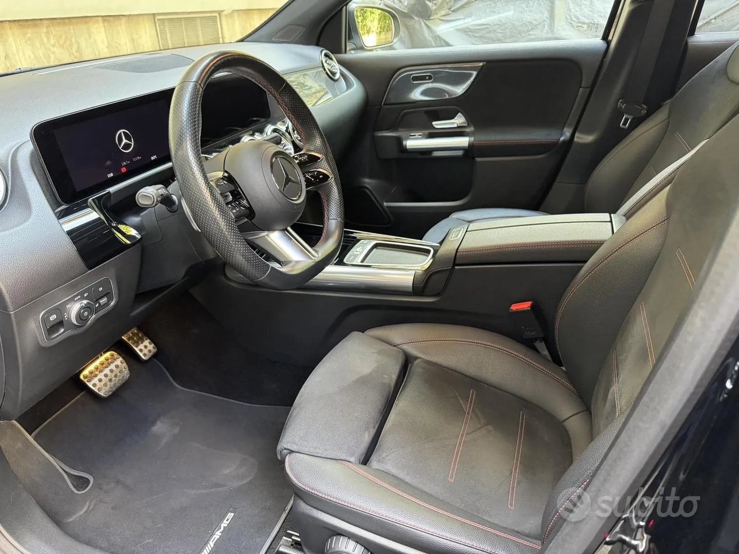 Mercedes-Benz Gla 2024 photo 4
