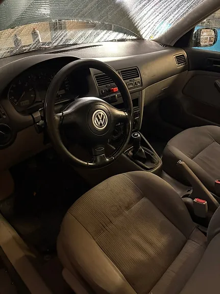 Volkswagen Bora 2001 photo 5