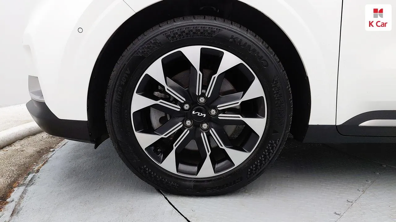 Kia Carnival 2023 photo 5
