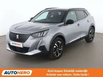 Peugeot E-2008