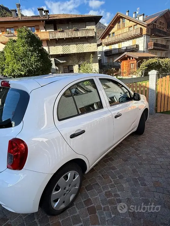 Nissan Micra 2016 photo 4