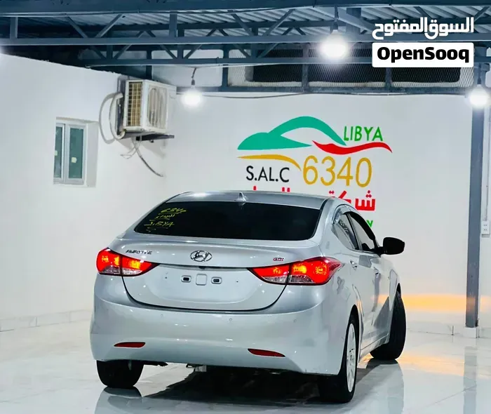 Hyundai Elantra 2013 photo 4