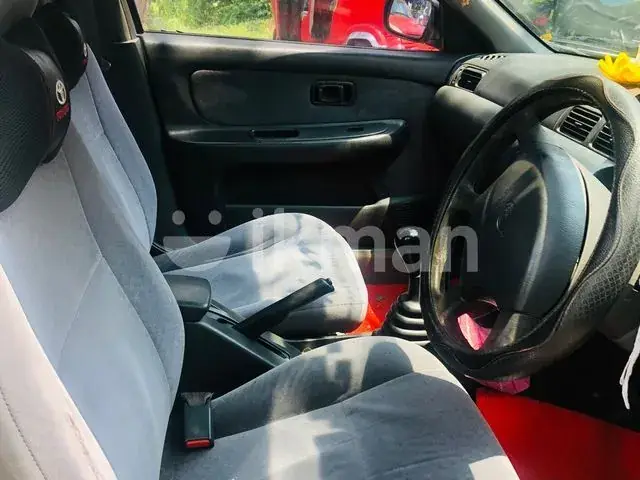 Nissan Sunny 1996 photo 3