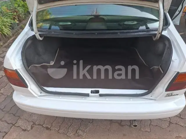 Nissan Sunny 1996 photo 5