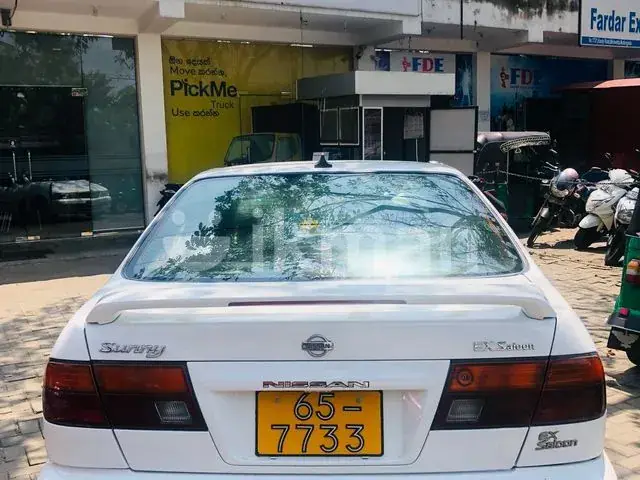 Nissan Sunny 1996 photo 2