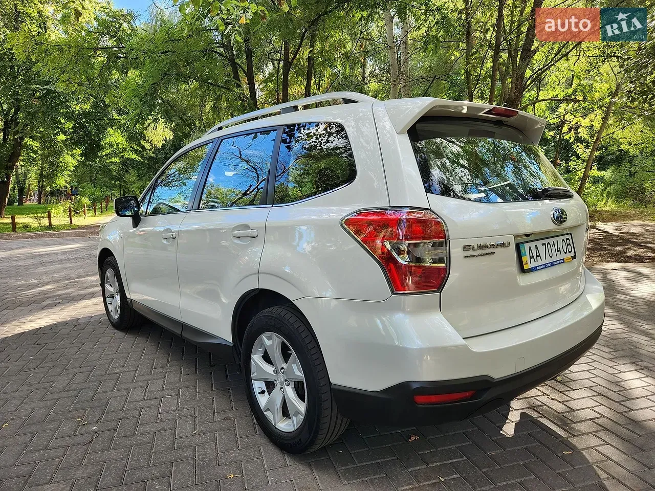 Subaru Forester 2013 photo 2