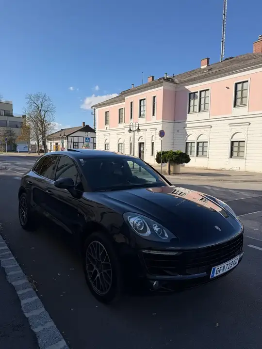 Porsche Macan 2014 photo 2