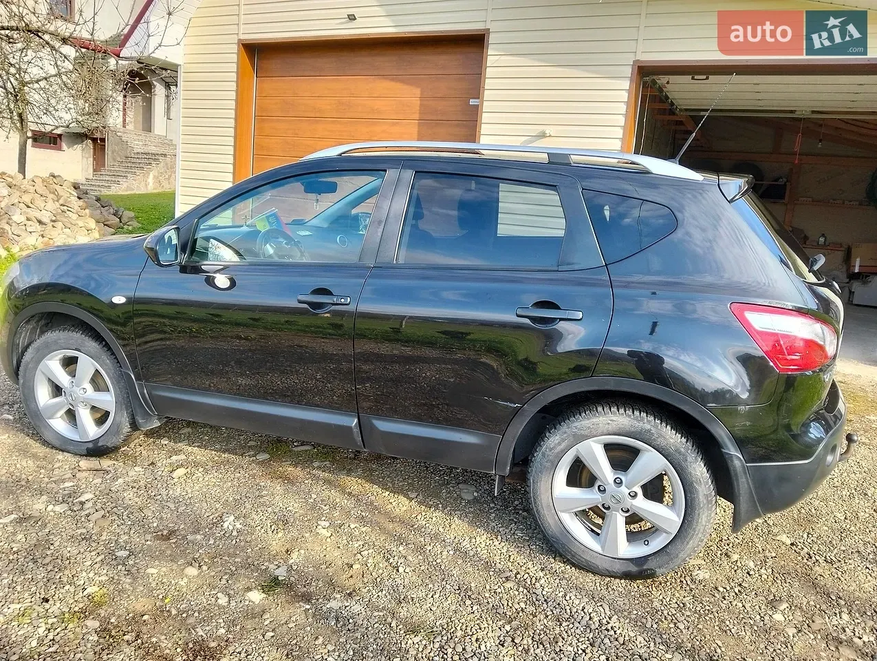 Nissan Qashqai 2011 photo 2