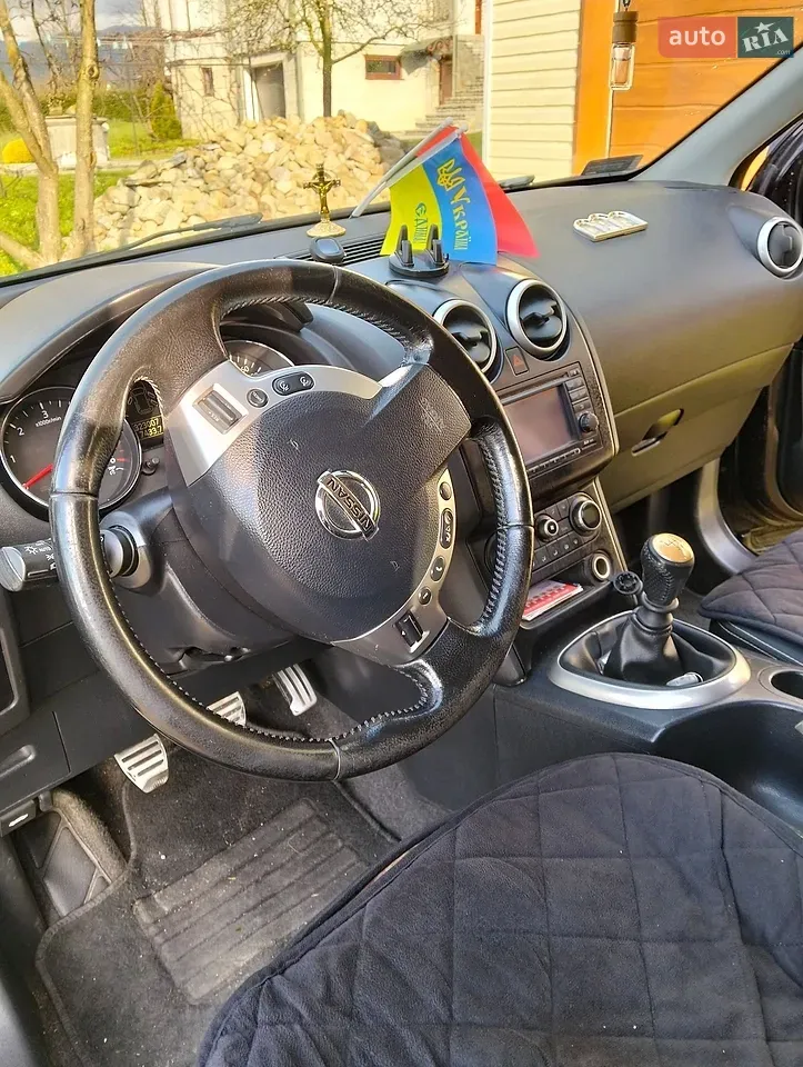 Nissan Qashqai 2011 photo 5