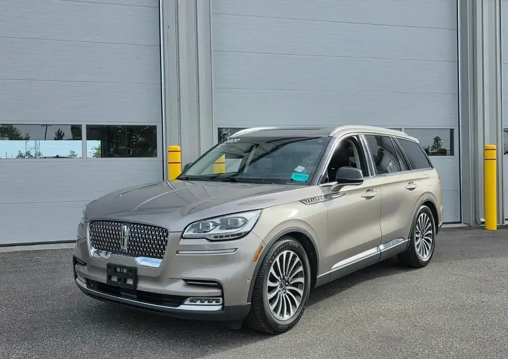 Lincoln Aviator