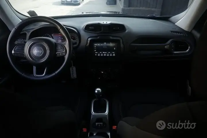Jeep Renegade 2021 photo 2