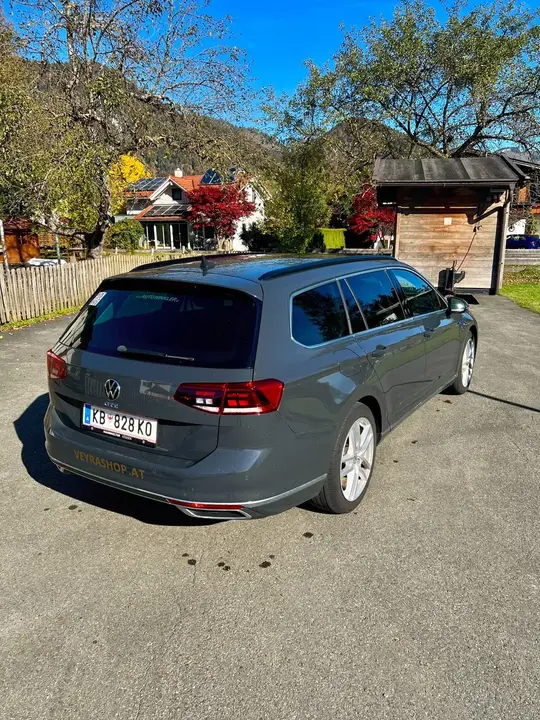 Volkswagen Passat 2020 photo 2