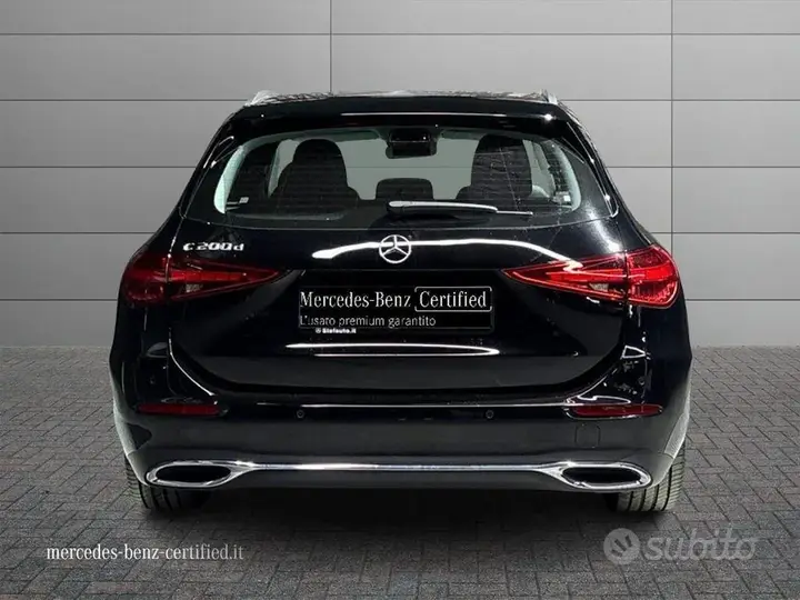 Mercedes-Benz C 2026 photo 4