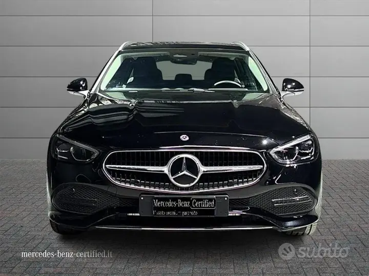 Mercedes-Benz C 2026 photo 3