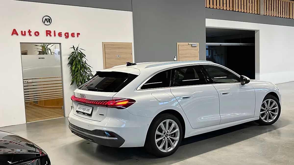 Audi A5 2025 photo 3