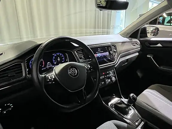 Volkswagen T-Roc 2019 photo 4