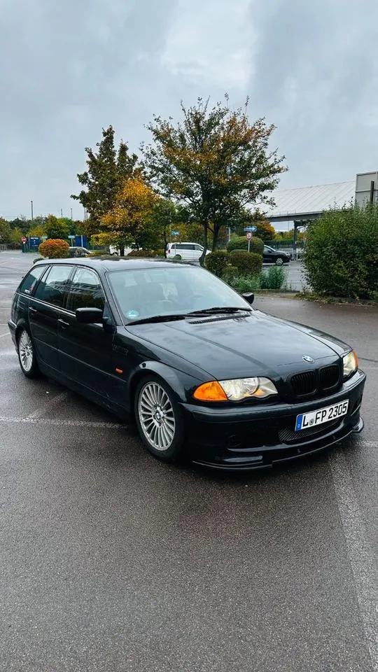 BMW 330I Touring