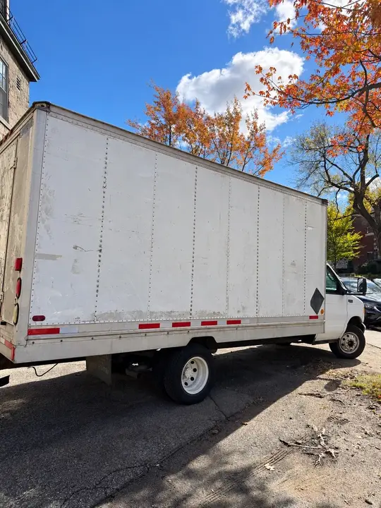 Ford E-350