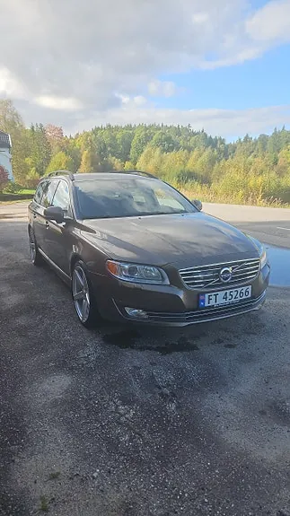 Volvo V70 2014 photo 3
