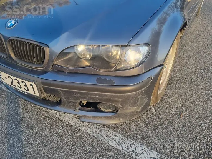 BMW 320