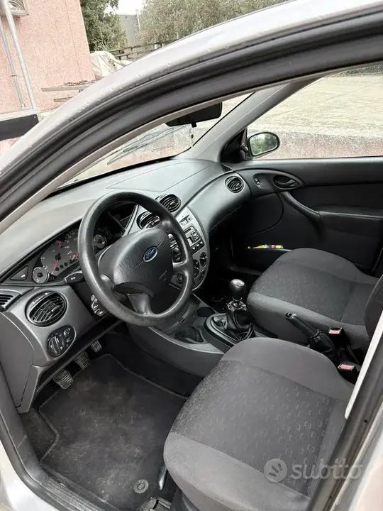 Ford Focus 2003 photo 4