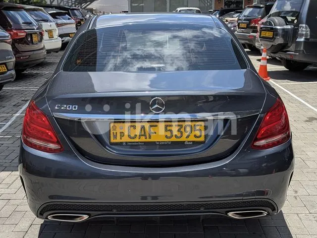 Mercedes-Benz C200 2015 photo 2
