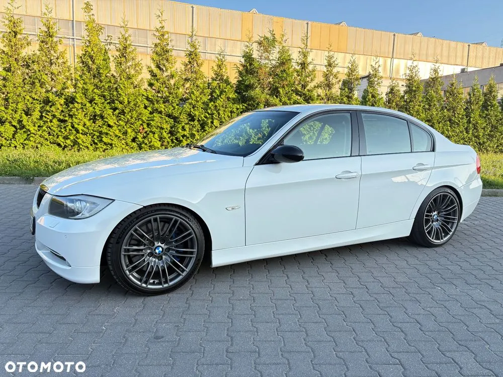 BMW Seria 3 2008 photo 2