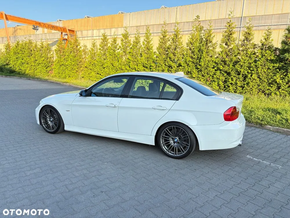 BMW Seria 3 2008 photo 4