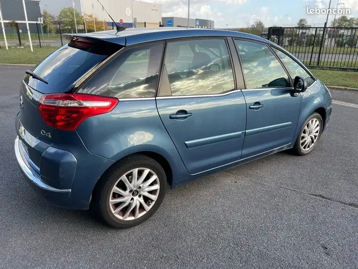 Citroen C4 Picasso 2009 photo 5