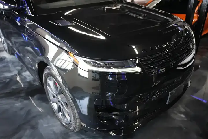Land Rover Range Rover Sport 2023 photo 3