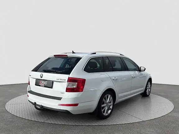 Skoda Octavia 2017 photo 4