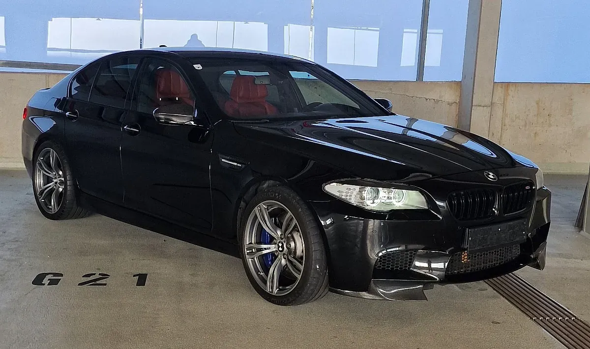 BMW 5Er-Reihe M5 2012 photo 3