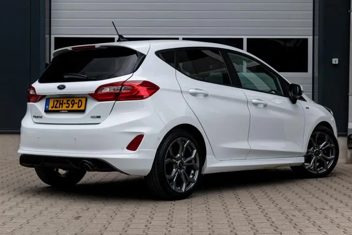 Ford Fiesta 2021 photo 2