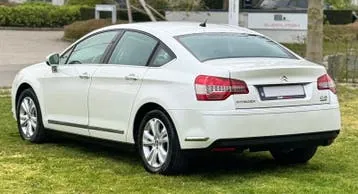 Citroen C5 2011 photo 3