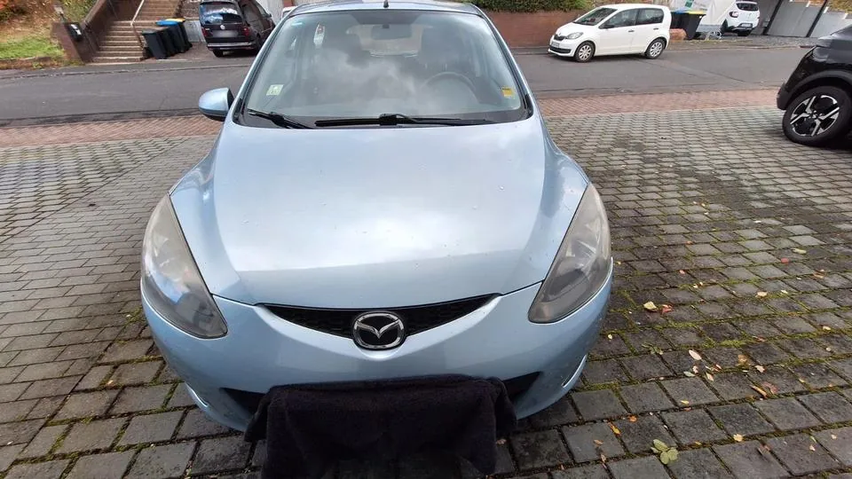 Mazda Mazda 2