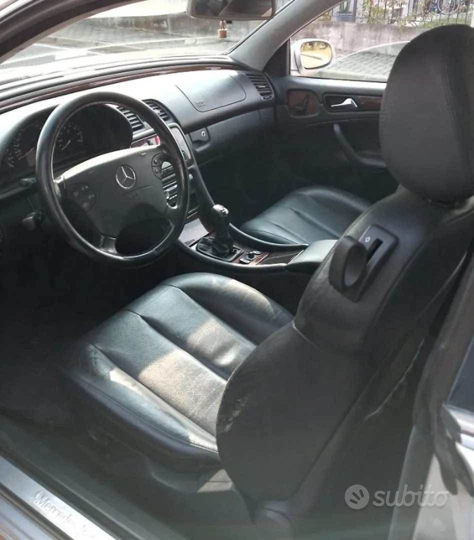 Mercedes-Benz Clk 2001 photo 5