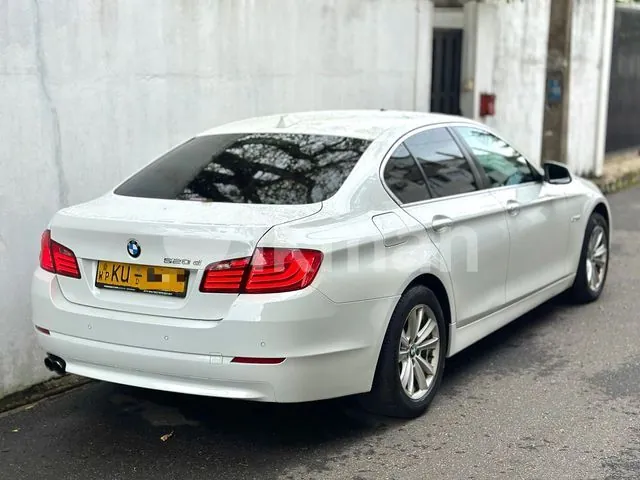 BMW 520D 2012 photo 2