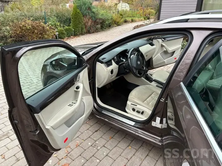 Skoda Octavia 2013 photo 4