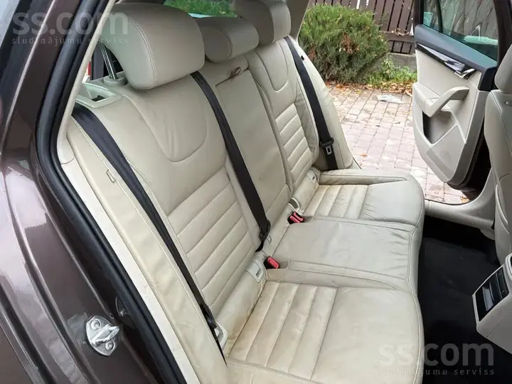Skoda Octavia 2013 photo 3