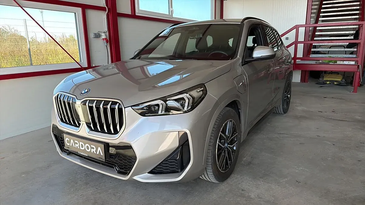 BMW X1 2024 photo 2