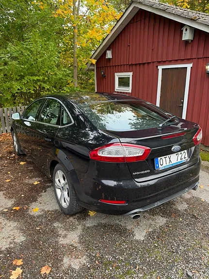 Ford Mondeo 2011 photo 2