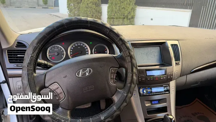 Hyundai Sonata 2009 photo 4