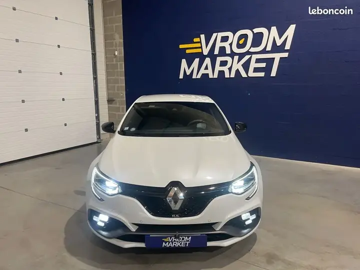 Renault Megane 2018 photo 4